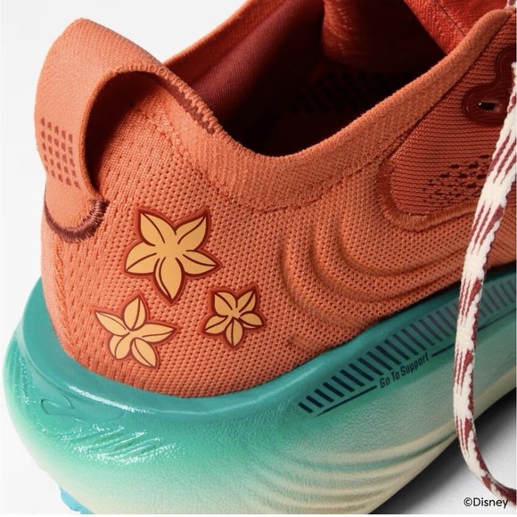 RUN DISNEY 2026 WDW PRINCESS MOANA BROOKS ADRENALINE 25 Women 9.5 NEW IN BOX - Picture 5 of 6